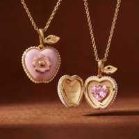 Nouveau Collier Pendentif en Forme de Pomme Ouvertable avec Lettrage, Style Européen et Américain, Vente Chaude Transfrontalière pour Femmes