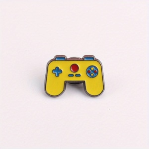 Pin điều khiển chơi game thú vị cho các game thủ, hoàn hảo để thêm một sự rung cảm geeky cho trang phục. - Product Image 5