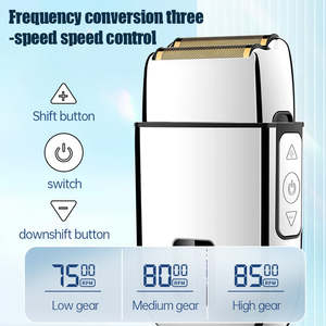 <span class=keywords><strong>Rasoir</strong></span> à <span class=keywords><strong>tête</strong></span> <span class=keywords><strong>chauve</strong></span> de qualité supérieure IPX6 <span class=keywords><strong>rasoir</strong></span> électrique à corps en métal étanche LK-2015 <span class=keywords><strong>rasoir</strong></span> électrique sec et humide pour hommes <span class=keywords><strong>professionnel</strong></span> 8500 tr/min - Product Image 3