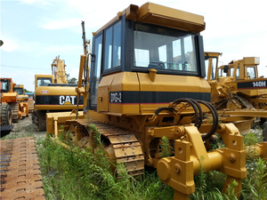 Bulldozer CAT D7G d'occasion de haute qualité, modèle 2023, capacité de bulldozing de 8,6 m, puissance de 90 CV, équipement lourd à prix réduit en vente - Product Image 6