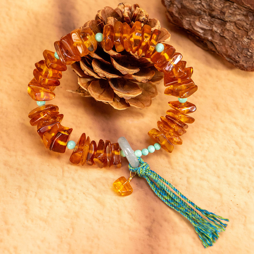 สีน้ำตาล