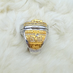 Anillo de Campeones Oficial MAHOMES 58.ª <span class=keywords><strong>NFL</strong></span> 2023-2024 KC Kansas City Chiefs con Tapa Abatible - Product Image 3