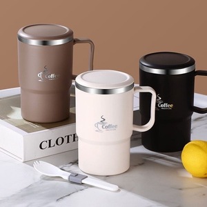 Taza de Café de Acero Inoxidable de Doble Pared de 18 oz con Tapa y Cuchara para Regalos Empresariales o para Acampar - Product Image 4