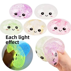 Juguete Sensorial Antiestrés de EVA con Forma de Bollo Luminoso, para Apretar y Aliviar el Estrés, para Niños de 5 a 7 Años - Product Image 5