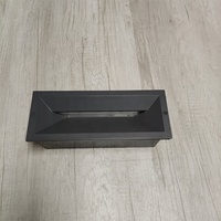 Fabricant chinois d'éclairage LED, lumière d'escalier encastrée d'angle extérieure 12W en aluminium, marque LED pour distributeurs et détaillants