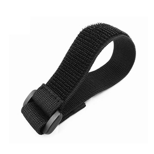 Nuovo Giocattolo per Cani in Vendita, Palestra per Cuccioli in PVC Resistente e Personalizzabile con Cinghie Elastiche e Giochi Sospesi - Product Image 6