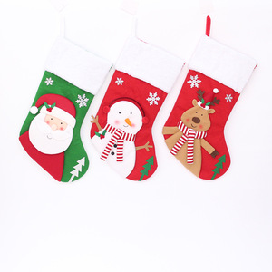 Chaussettes de Noël brodées, douces et décoratives pour Noël - Product Image 5