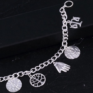Pulsera ZRM de Joyería de Moda, Aleación de Zinc, Plateada, con Dijes de Formas Geométricas, Diseño Novedoso, Inspirada en la Película Clásica <span class=keywords><strong>Divergentes</strong></span>: 5 Faciones - Product Image 5