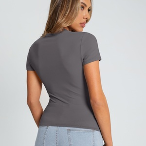 Camisetas Básicas de Manga Corta para Mujer con Estampado Tie Dye, Corte Ajustado, Cuello Redondo, Suaves, Estilo Crop Top, Ropa de Verano para Gimnasio y Moda - Product Image 2