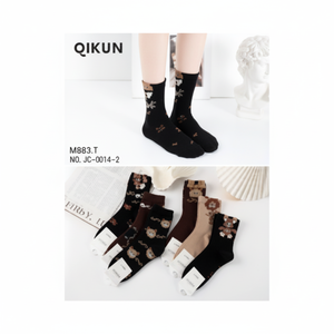 Calzini da donna in cotone traspirante stile giapponese con ricamo a strisce cartoni animati con cuori stampati uno adatto a tutti per la primavera inverno - Product Image 1