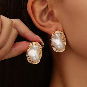 Women 4Pcs Irregular Baroque <b>Pearl</b> Jewelry Set Gold Plated Curb Chain <b>Necklace</b> Open Cuff Bracelet Ring Stud <b>Earring</b> Set - Product Image 2