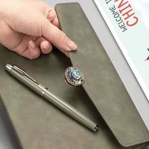 Set de Regalo de Agenda y Cuaderno de Papelería 2026, Cuaderno de Notas A5 de Cuero PU con Cierre Magnético para Oficina y Negocios, Regalos Promocionales Personalizados - Product Image 5