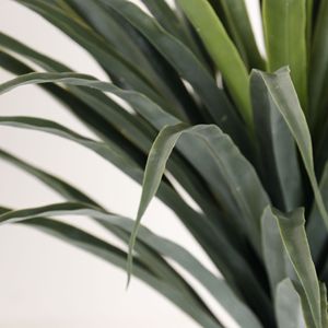 Arbre artificiel Dragon Blood Tree Dream Castle, grande plante d'intérieur sur pied, décoration verte, style Agave, plante paysagère - Product Image 1