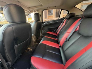 La Dongfeng <span class=keywords><strong>Peugeot</strong></span> 308 5 places est fabriquée en Chine avec une <span class=keywords><strong>voiture</strong></span> à essence à transmission <span class=keywords><strong>automatique</strong></span> - Product Image 5