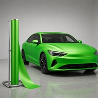 Film de protection de peinture automobile (PPF) personnalisé en gros avec logo, film de changement de couleur vert mat démon pour voitures de luxe