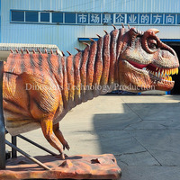 Modèle de tête de Carnotaurus animatronique sur mesure de grande taille pour le parc Jurassique, expositions de têtes de dinosaures décorées à vendre