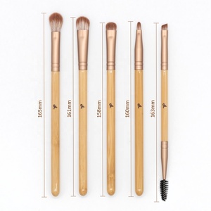 Ensemble professionnel de 5 pinceaux de maquillage des yeux à manche en bambou écologique avec logo personnalisé pour eye-liner et <span class=keywords><strong>mascara</strong></span> - Product Image 4
