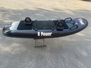 Tabla de Surf a Motor ArtPower ES-03 para Principiantes, ABS 72V, con Aletas para Aguas Oceánicas - Product Image 3