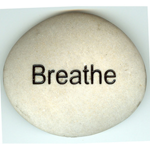 Ciottolo da Giardino Personalizzato con Nome Inciso, Pietra Naturale Decorativa Lucida, Roccia di Fiume con Incisione - Product Image 6