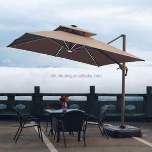 Sombrilla de Jardín en Cantilever para Exteriores, Resistente al Agua, con Luz LED, Venta Directa de Fábrica - Product Image 1