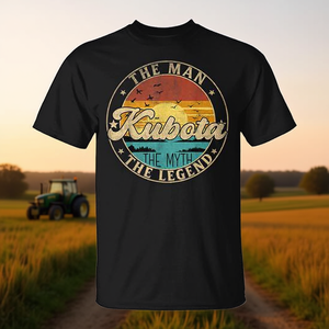 Camiseta Kubota The Man The Myth The Legend, negra, unisex, para adultos, cuello redondo, manga corta, promocional - Product Image 3