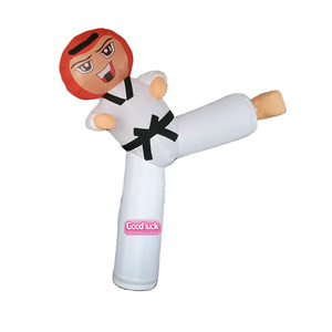 Poupée gonflable publicitaire avec logo personnalisé, garçon de karaté gonflable imprimé, fille de <span class=keywords><strong>taekwondo</strong></span> gonflable pour la vente publicitaire - Product Image 1