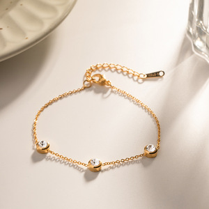 All'ingrosso nuovo braccialetto di moda 18K oro acciaio inossidabile braccialetti rotondi zircone Colorfast gioielli alla moda per la signora - Product Image 5