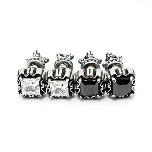 Pendientes de tuerca yunique, cuadrados negros, con circonita, engaste de garra, acero de titanio, estilo geométrico punk - Product Image 2