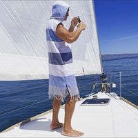 Nouvelle annonce : Serviette poncho à capuche en coton rayé Moana, à pompons, super douce et à séchage rapide pour enfants, bain, piscine, plage, natation, surf