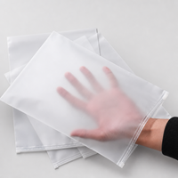 Sac à fermeture éclair givré en PE mat avec fermeture coulissante pour emballage de vêtements, vente en gros, approvisionnement en vrac pour usines