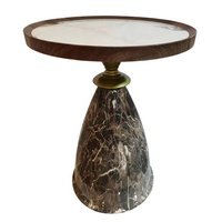 Ensemble de salon nordique Table basse dorée avec bout rond en métal Table d'appoint de luxe en marbre Tables à thé d'appoint de luxe modernes