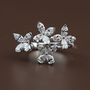 Anillo de Compromiso de Diamante Cultivado en Laboratorio de Lujo Premium de 2.1 Quilates para Mujer, Joyería Fina de Novia en Plata, Oro de 10K, Oro de 14K, Oro de 18K - Product Image 1
