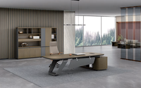 Table de bureau de direction en bois de luxe, moderne, contemporaine, durable, avec des caractéristiques de design