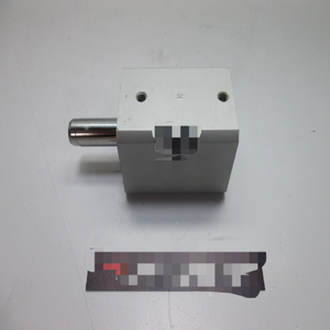 Cylindre compact Ncdq2a25-23d, course de 24 mm, diamètre de l'arbre de 12 mm, 145 psi - Product Image 1