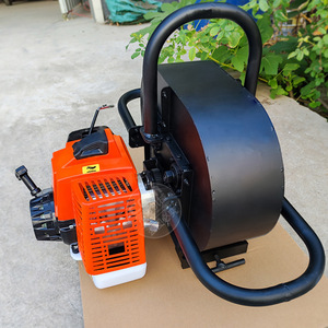 Mini-récolteuse à moteur essence 2 temps, secoueur de fruits pour la récolte en verger - Product Image 1