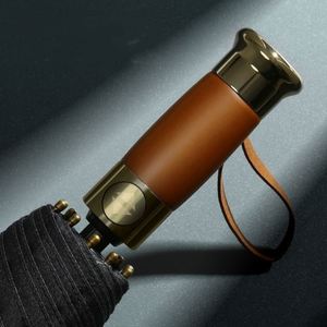Paraguas Automático Grande de 26 Pulgadas y 10K Varillas, Resistente al Viento, con Logotipo Personalizado, Mango de Madera, Diseño Clásico para Hombres de Negocios - Product Image 4