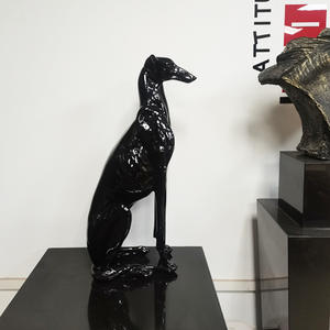 Décoration de salon moderne personnalisée, accessoires de vitrine, statue de lévrier en résine, sculpture géante de <span class=keywords><strong>chien</strong></span> lévrier <span class=keywords><strong>assis</strong></span> gris - Product Image 1