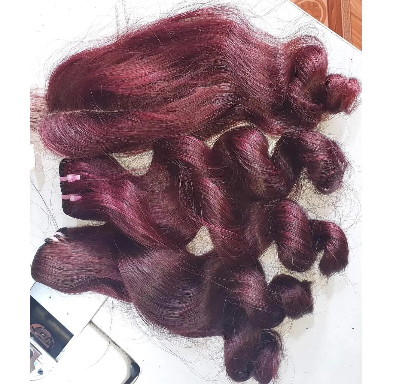 Factory supply cheap ombre purple women hair long curly 8-22 inch brazilian human hair extension..