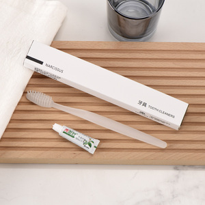 Ensemble d'articles de toilette de luxe pour <span class=keywords><strong>hôtel</strong></span>, pantoufles d'<span class=keywords><strong>hôtel</strong></span> en gros, kit dentaire jetable, articles de toilette pour <span class=keywords><strong>hôtel</strong></span> - Product Image 5