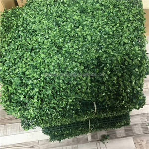 QSLH-Ar159ที่มีคุณภาพสูงขายส่งพลาสติกสีเขียวใบเทียมแผงมิลานหญ้าผนังสำหรับตกแต่งกลางแจ้ง - Product Image 5