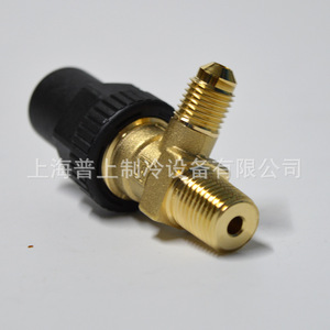 Vanne d'angle Castel série 6110, corps en laiton, revêtement plastique, flux unidirectionnel, utilisation en réfrigération - Product Image 3