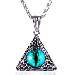 Nuova Collana con Ciondolo in Acciaio al Titanio Stile Hip-hop Europeo e Americano 2026, Design Occhi del Diavolo e Triangolo Infernale, per Uomo e Donna - Product Image 4