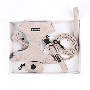 कस्टम लोगो व्यक्तिगत कुत्ते कॉलर और पट्टा सेट सॉफ्ट एडजस्टेबल पैडंड लक्ज़री टेविट डॉग हार्नेस और लीश सेट सेट - Product Image 2