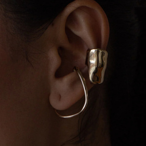 Geometric <b>Clip</b>-on Earrings 18k Gold Stainless Steel Minimalist Fashionable Design For Women Jewelry - Product Image 3