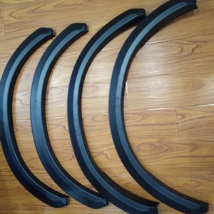 Accesorios Exteriores para Automóviles de la Marca Kqd, Guardabarros Deportivos para Toyota Hiace 2019 - Product Image 1