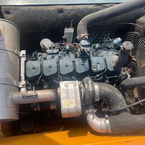 Excavatrice Hyundai 220lc-9s d'occasion 100% originale, 22 tonnes, avec moteur, boîte de vitesses, pompe et composants de roulement, puissance 114 kW, en stock - Product Image 3