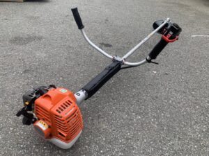 Offre Spéciale – Débroussailleuse Authentique avec Largeur de Coupe de 230 mm, Moteur de 22,5 cm³ – Expédition Directe du Japon – Outil Métallique de Haute Qualité - Product Image 4