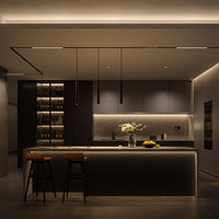 Ensemble de meubles de cuisine modulaire de luxe avec îlot, en matériaux HPL/HPDL modernes et personnalisés
