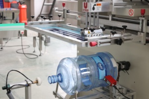 Impresión automática de pintura, cubos de 5 galones, impresora de seda, tarro cónico de plástico, máquina de serigrafía, Manual para cubo <span class=keywords><strong>Petral</strong></span> grande - Product Image 2