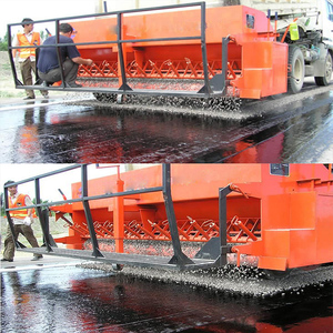 Épandeur de copeaux d'asphalte pour <span class=keywords><strong>la</strong></span> construction de routes monté à l'arrière du camion à benne basculante - Product Image 2